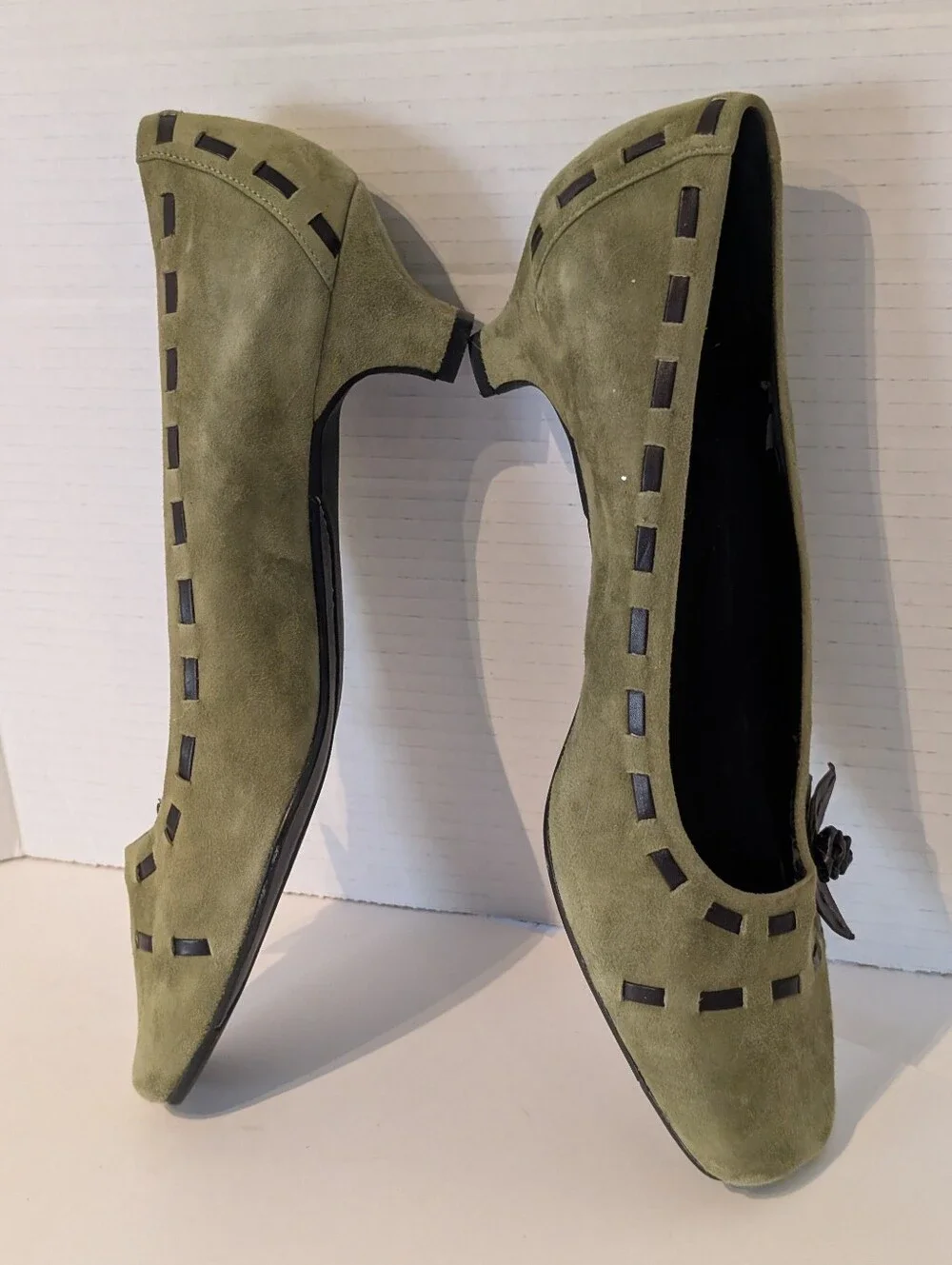 Van Eli Green Suede Pumps Sz. 10M